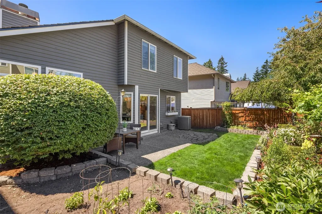 24218 SE 40th Street Sammamish WA 98029