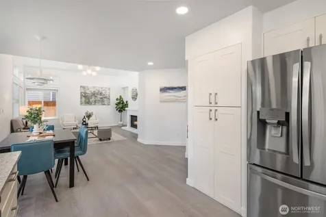 24218 SE 40th Street Sammamish WA 98029