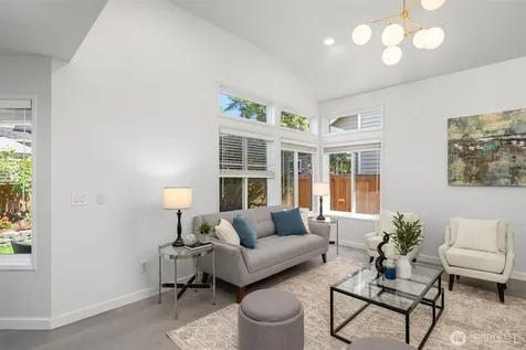 24218 SE 40th Street Sammamish WA 98029