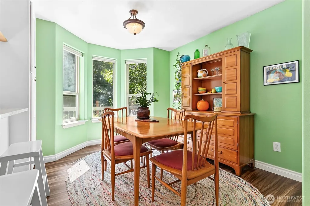 11 Whistling Swan Place Bellingham WA 98229