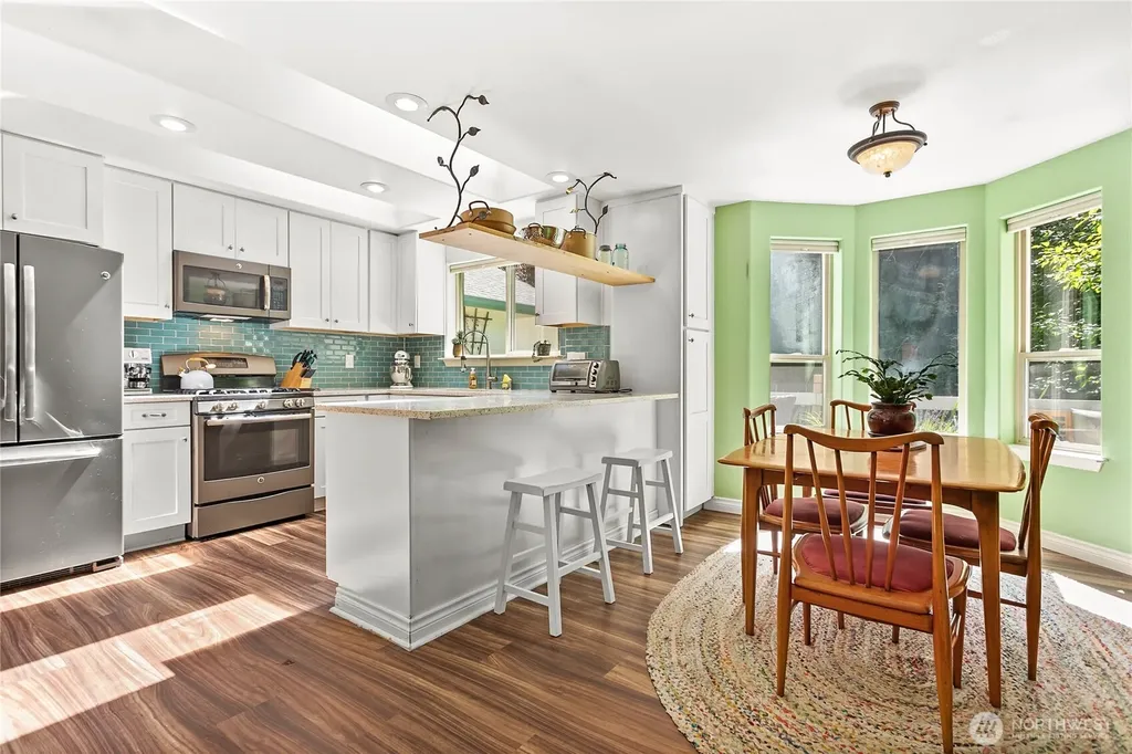 11 Whistling Swan Place Bellingham WA 98229