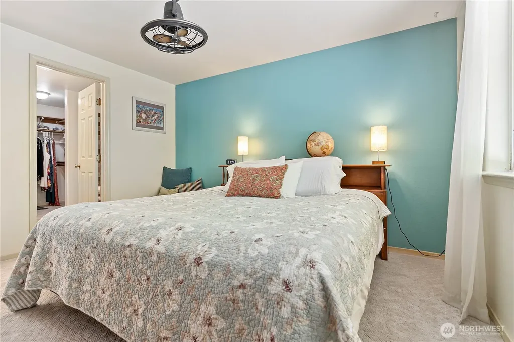 11 Whistling Swan Place Bellingham WA 98229