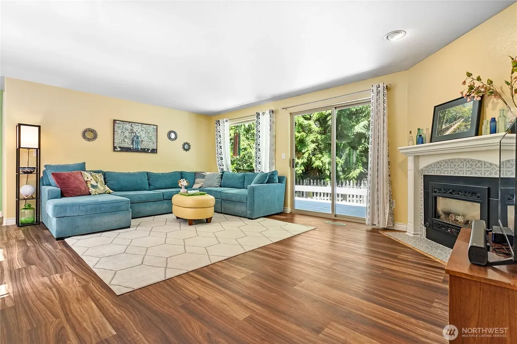11 Whistling Swan Place Bellingham WA 98229