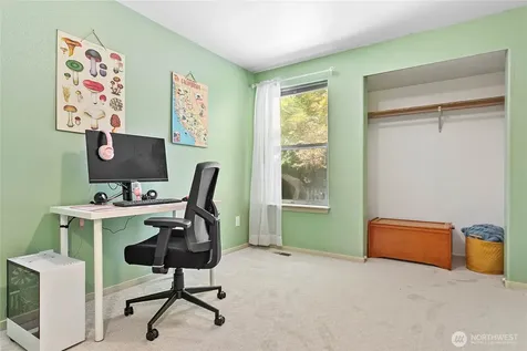 11 Whistling Swan Place Bellingham WA 98229