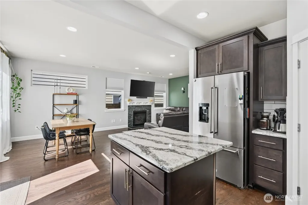 7262 85th Drive NE Marysville WA 98270