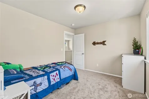 7262 85th Drive NE Marysville WA 98270