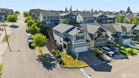 7262 85th Drive NE Marysville WA 98270