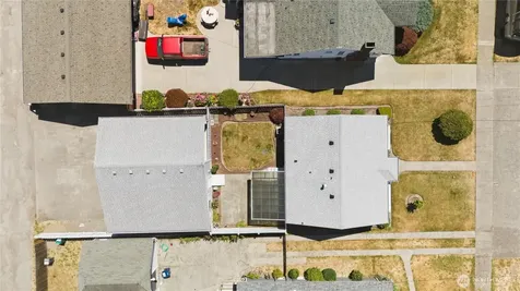212 L Street SE Auburn WA 98002