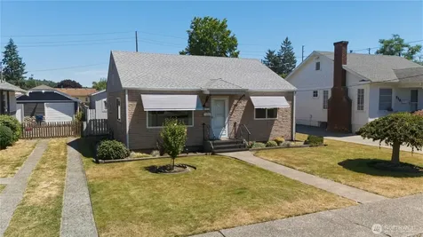 212 L Street SE Auburn WA 98002