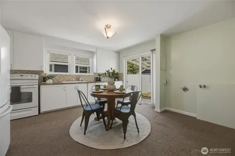 212 L Street SE Auburn WA 98002