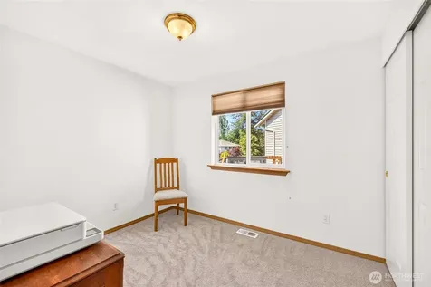 4223 147th Street SW Lynnwood WA 98087