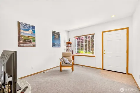 4223 147th Street SW Lynnwood WA 98087