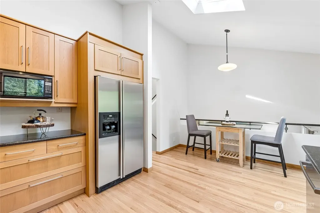 13800 SE 21st Street Bellevue WA 98005