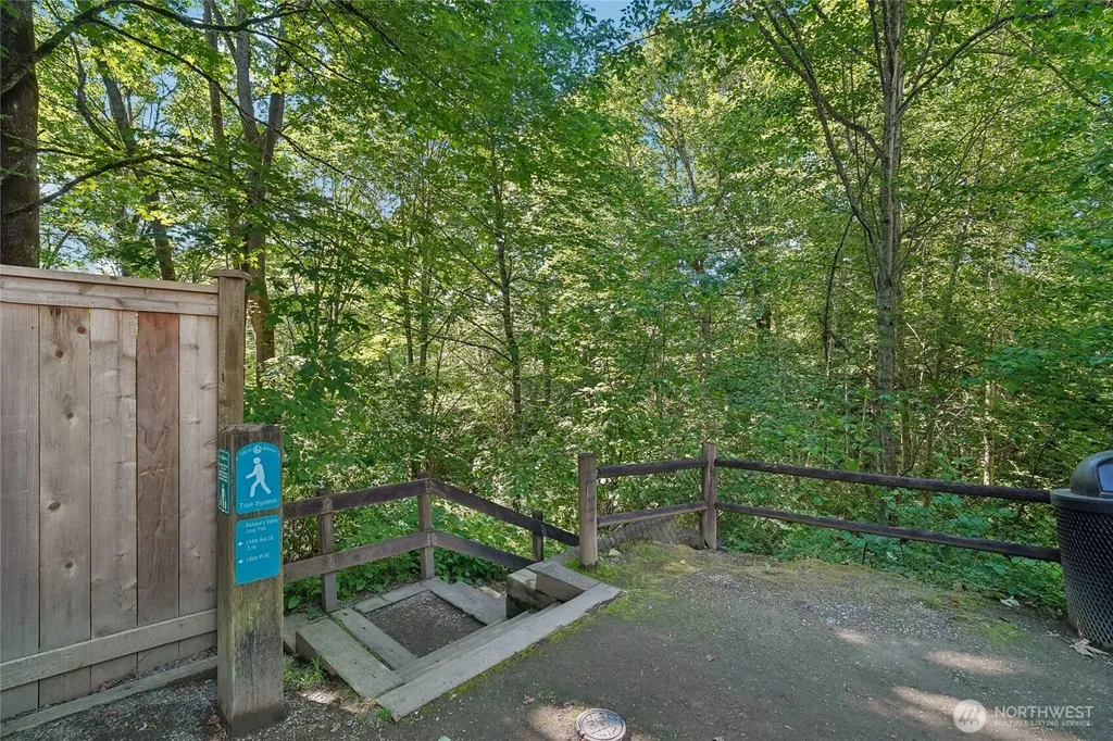 13800 SE 21st Street Bellevue WA 98005