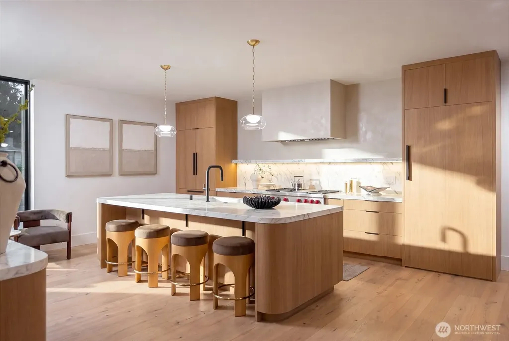 2908 129th Avenue NE Bellevue WA 98005