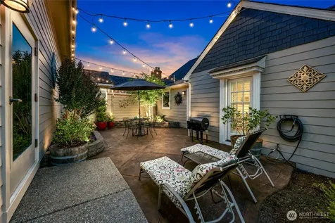 108 E 35th Street Vancouver WA 98663