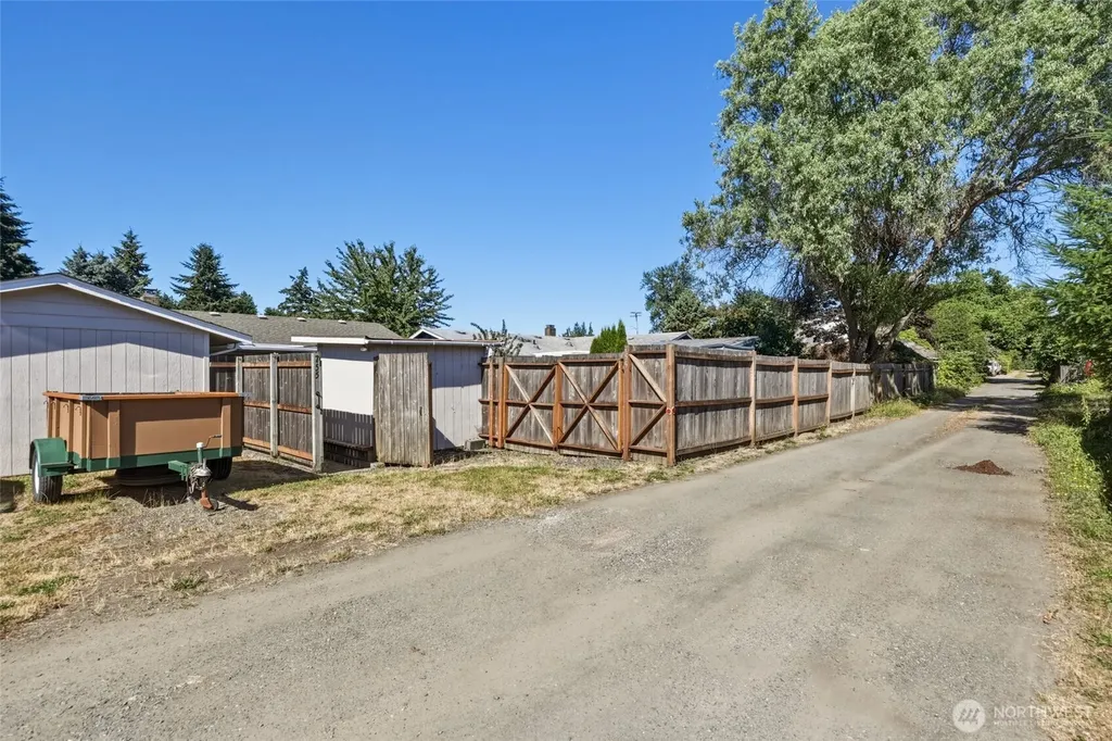 755 Irving Street SW Tumwater WA 98512