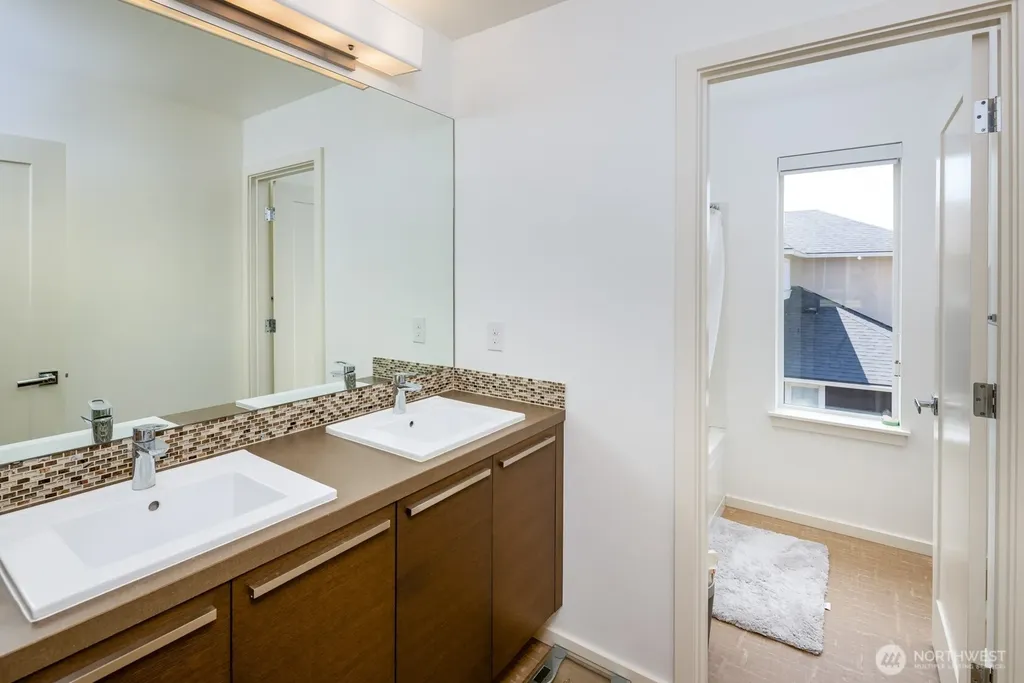 3926 168th Place SE Bothell WA 98012