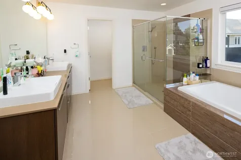 3926 168th Place SE Bothell WA 98012