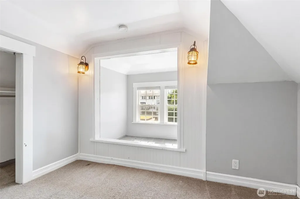 1722 Franklin Street Enumclaw WA 98022