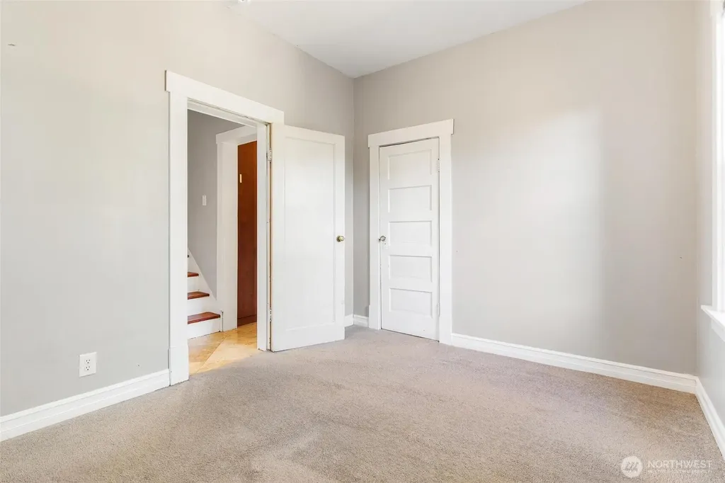 1722 Franklin Street Enumclaw WA 98022