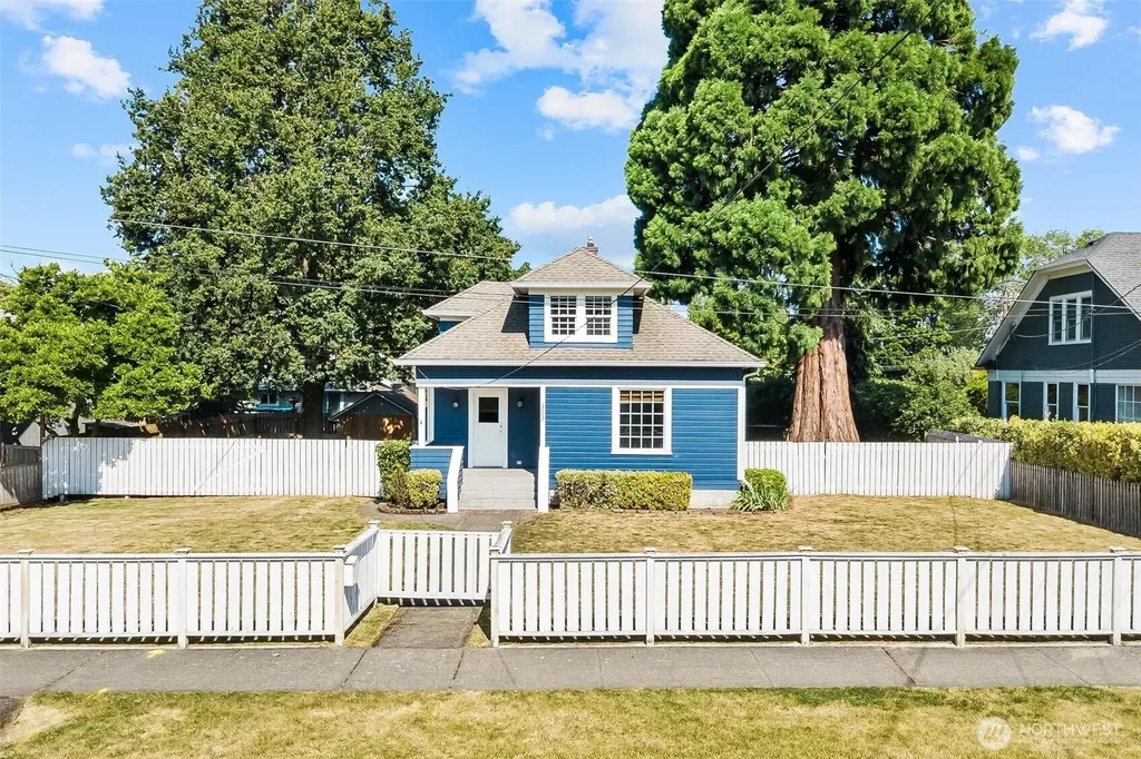 1722 Franklin Street Enumclaw WA 98022