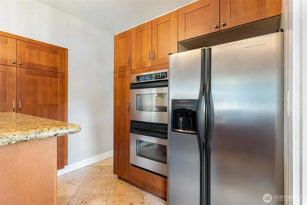 1722 Franklin Street Enumclaw WA 98022