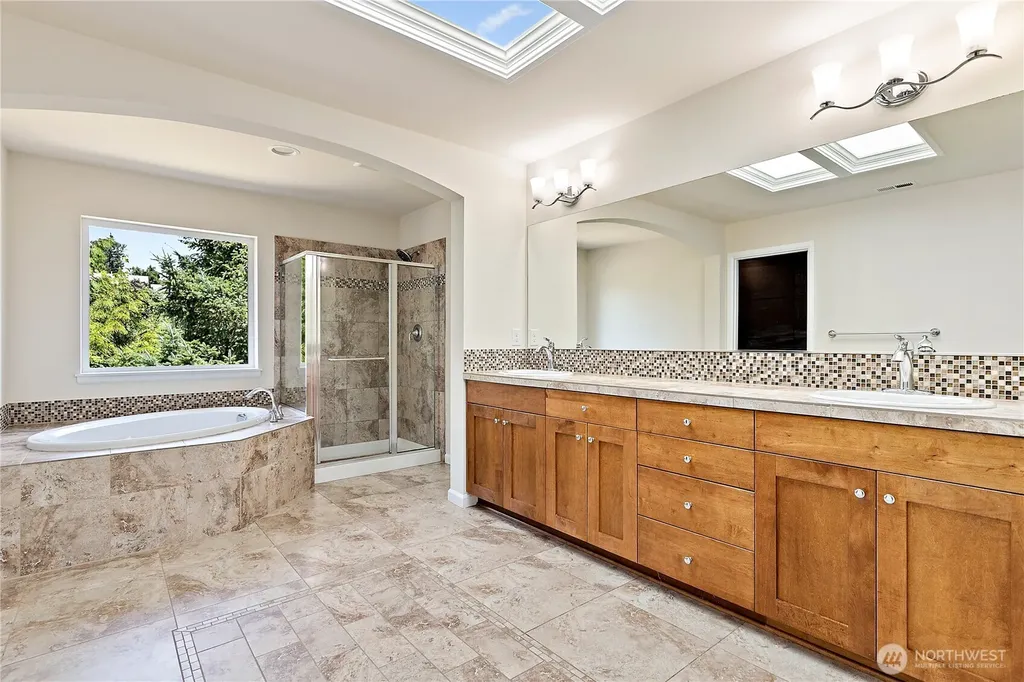 16216 SE 140th Street Renton WA 98059