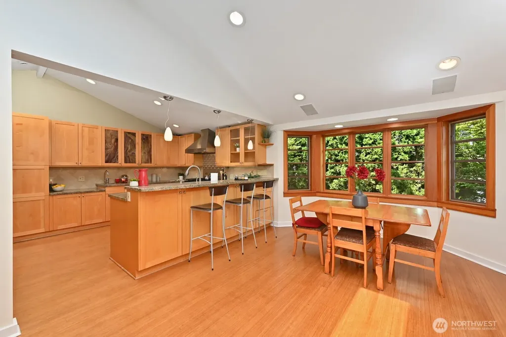 17236 NE 6th Place Bellevue WA 98008