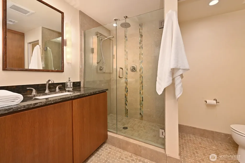 17236 NE 6th Place Bellevue WA 98008