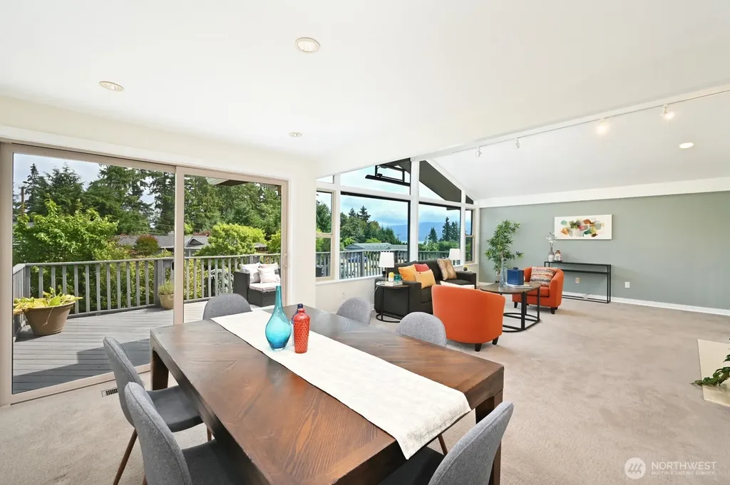 17236 NE 6th Place Bellevue WA 98008