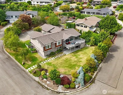 17236 NE 6th Place Bellevue WA 98008