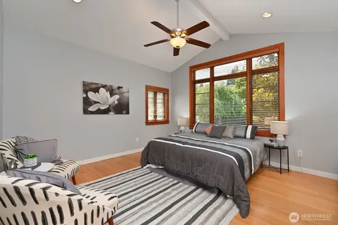 17236 NE 6th Place Bellevue WA 98008
