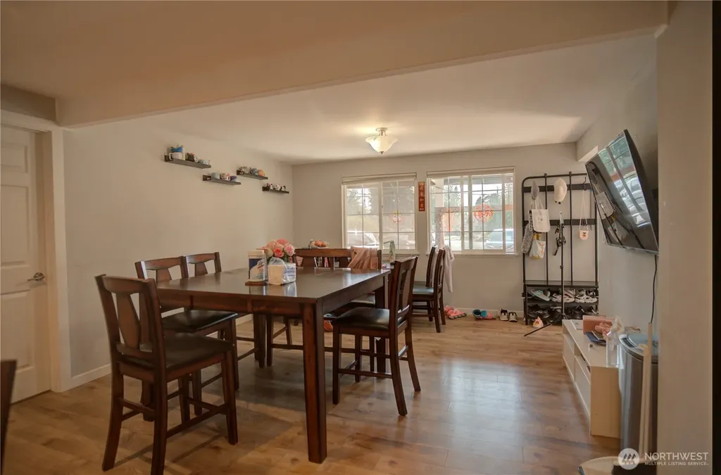 17102 146 Avenue SE Renton WA 98058