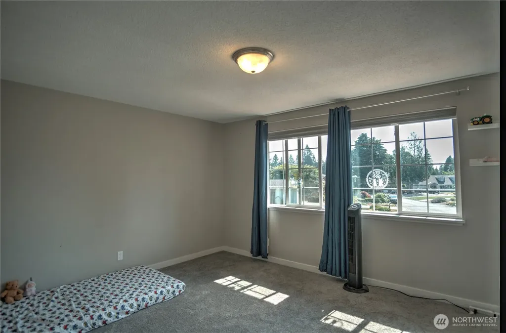 17102 146 Avenue SE Renton WA 98058