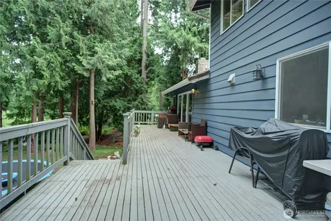 17102 146 Avenue SE Renton WA 98058