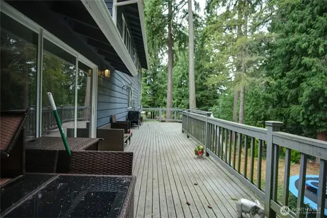 17102 146 Avenue SE Renton WA 98058