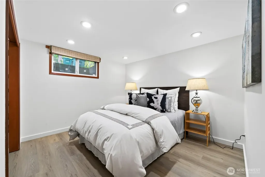 629 SW 3rd Place Renton WA 98057