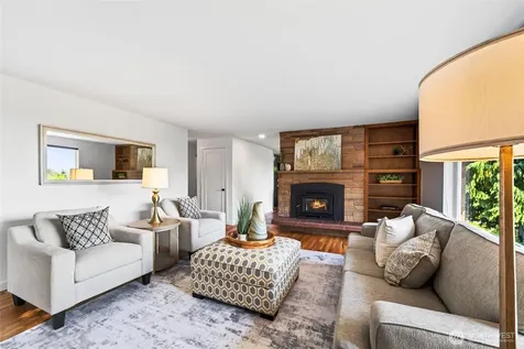 629 SW 3rd Place Renton WA 98057