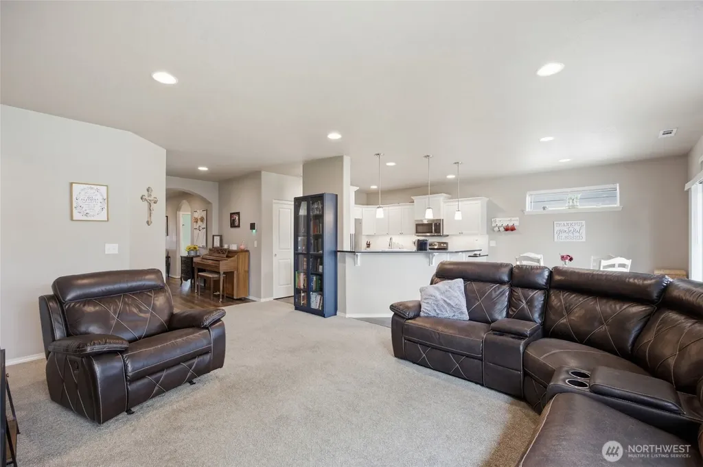 1403 E Nen Drive Moses Lake WA 98837