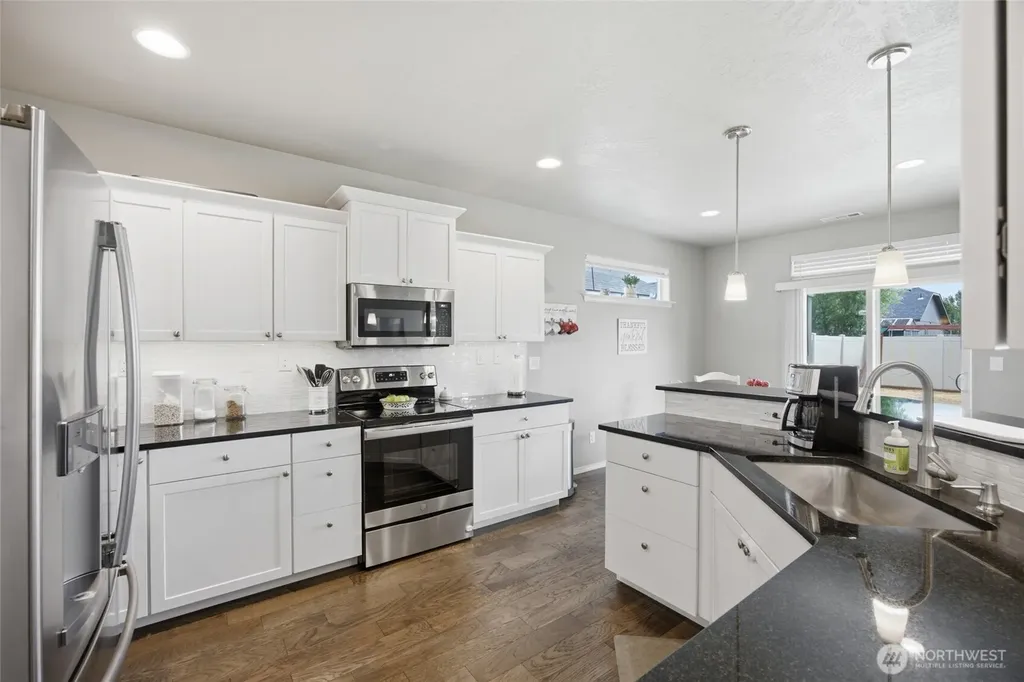 1403 E Nen Drive Moses Lake WA 98837
