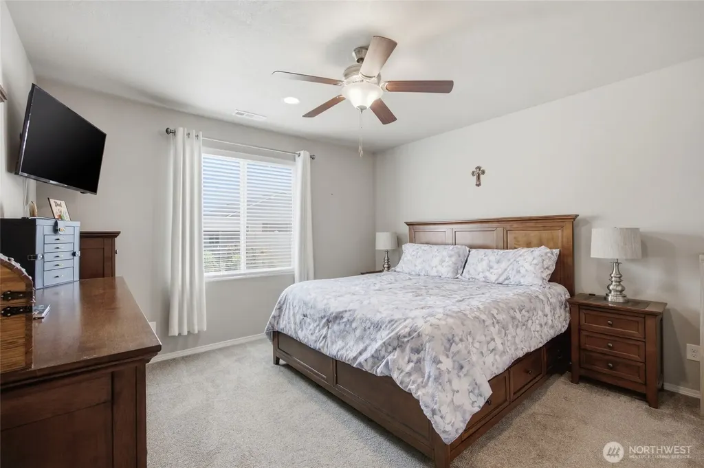 1403 E Nen Drive Moses Lake WA 98837