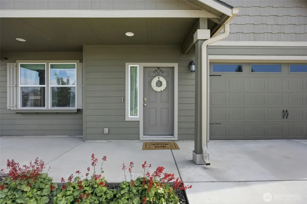 1403 E Nen Drive Moses Lake WA 98837
