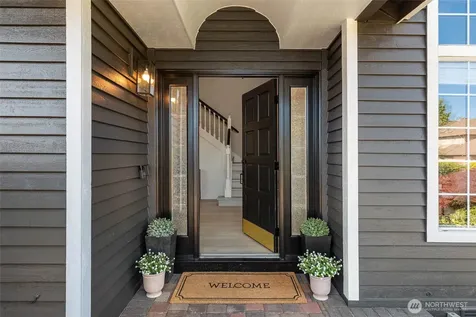 12469 NE 164th Street Woodinville WA 98072