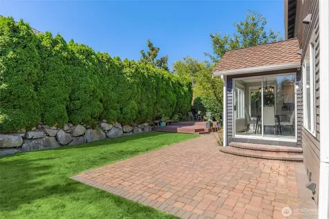 12469 NE 164th Street Woodinville WA 98072