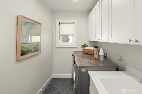 738 N 73rd Street Seattle WA 98103