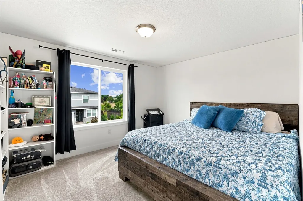 8713 N 5th Street Ridgefield WA 98642