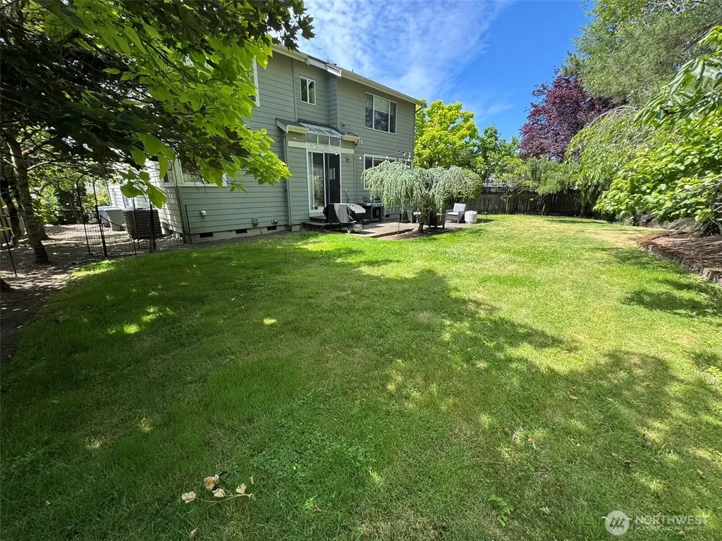 4606 230th Terrace SE Sammamish WA 98075