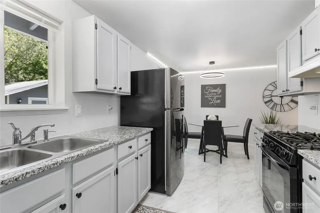 8370 Grouse Crescent Drive Birch Bay WA 98230