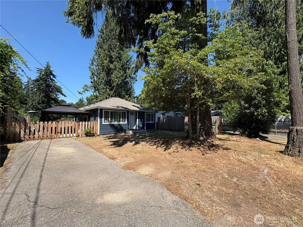 4532 The Cedars Bremerton WA 98312